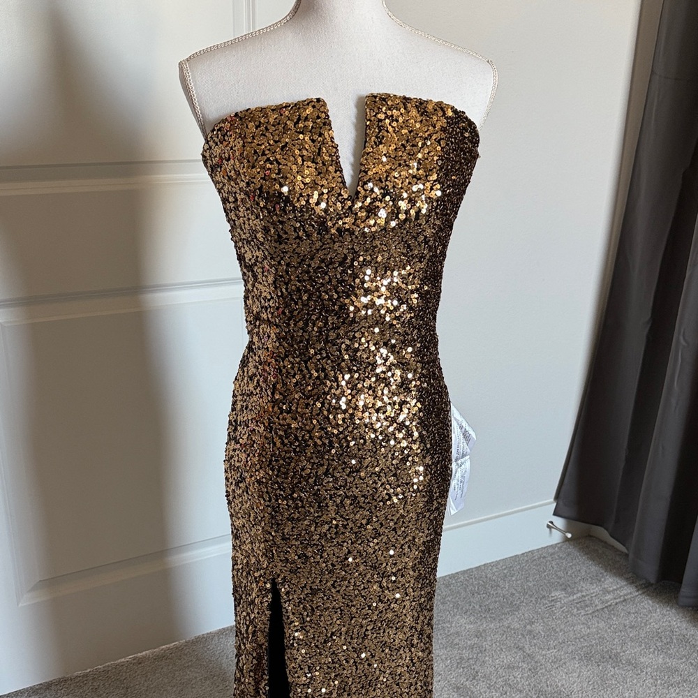 Dress the Population Gold Strapless Dress